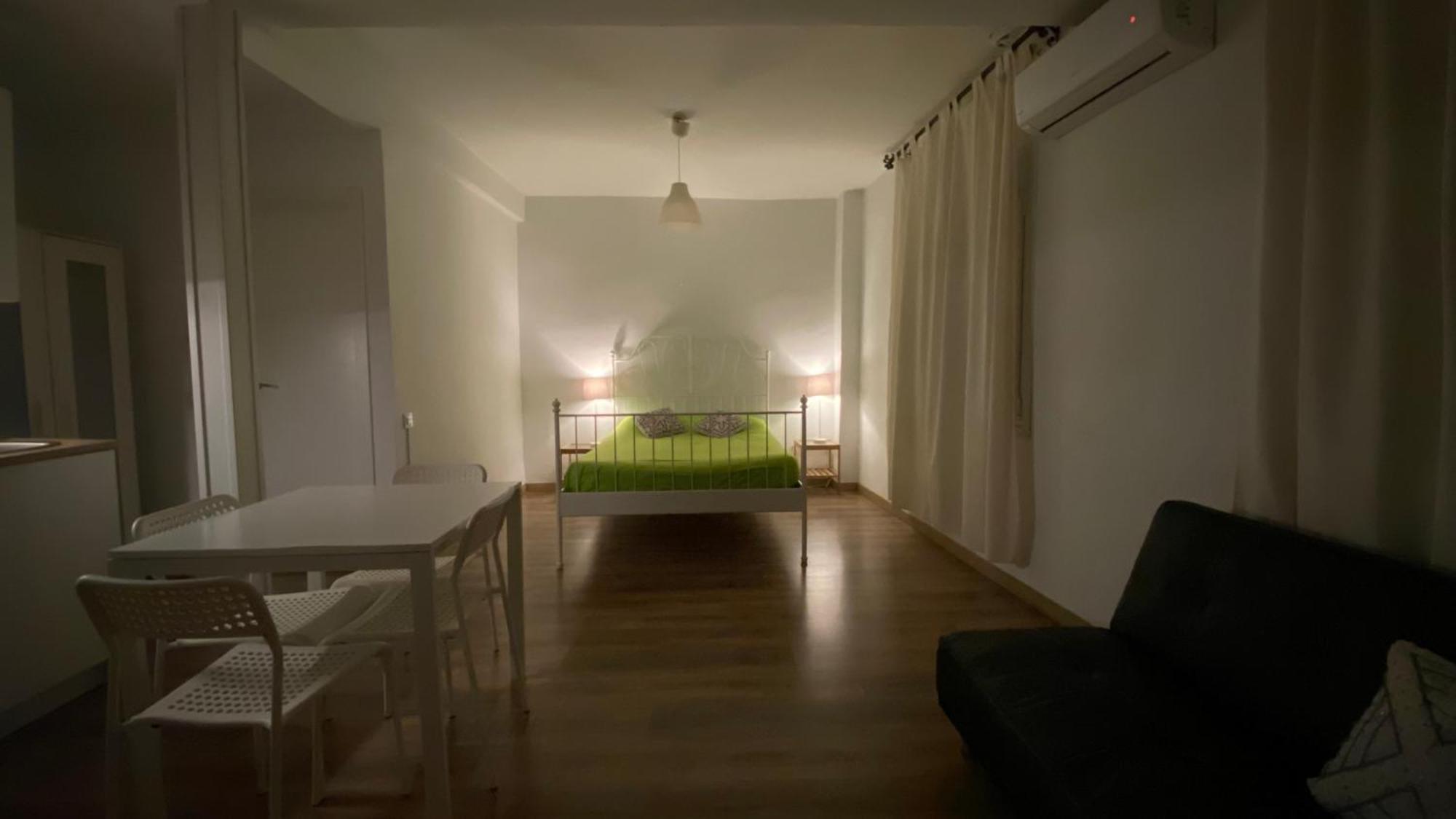 Alojamiento En El Centro De Apartamento