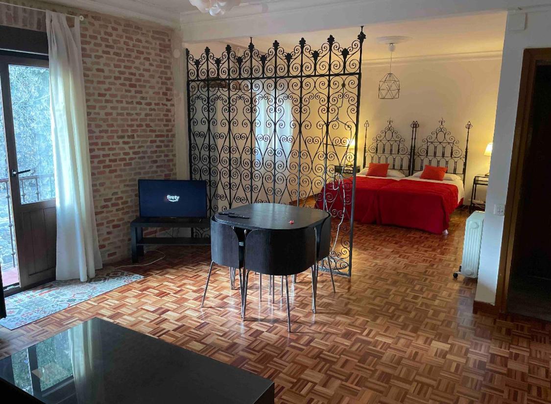 Apartamento Alojamiento En El Centro De *