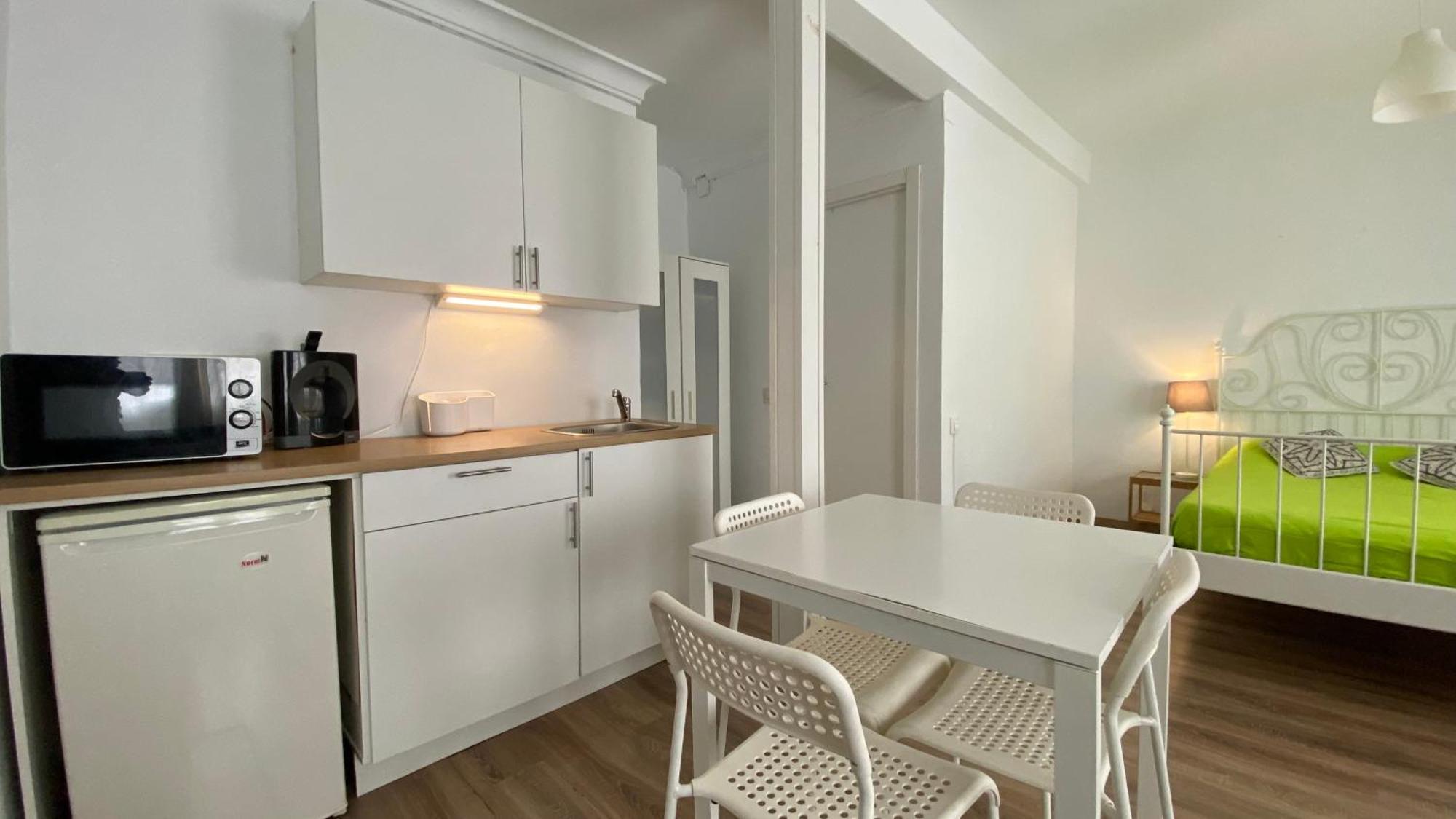 Alojamiento En El Centro De Apartamento *