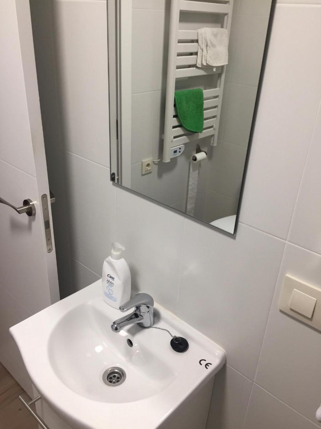 Alojamiento En El Centro De Apartamento Toledo
